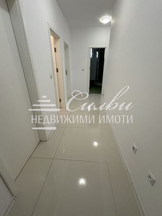 Продава се Тристаен апартамент в Шумен, Дивизионна болница - 93 кв.м за 1289 €/кв.м - Снимка #8