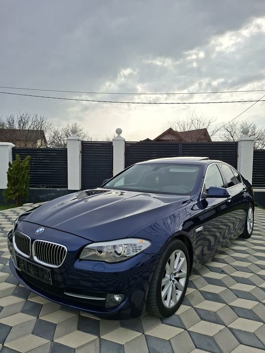 Vând Bmw 530d An 2013 258 de caii trapa Head-up dysplay