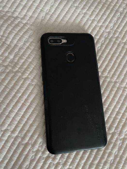 Oppo a5s в отличном состоянии