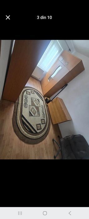Vând apartament roman