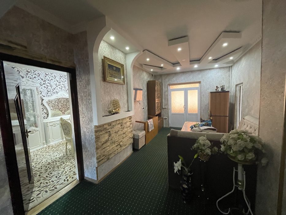 Продается 3ком. 82кв.м+20кв.м