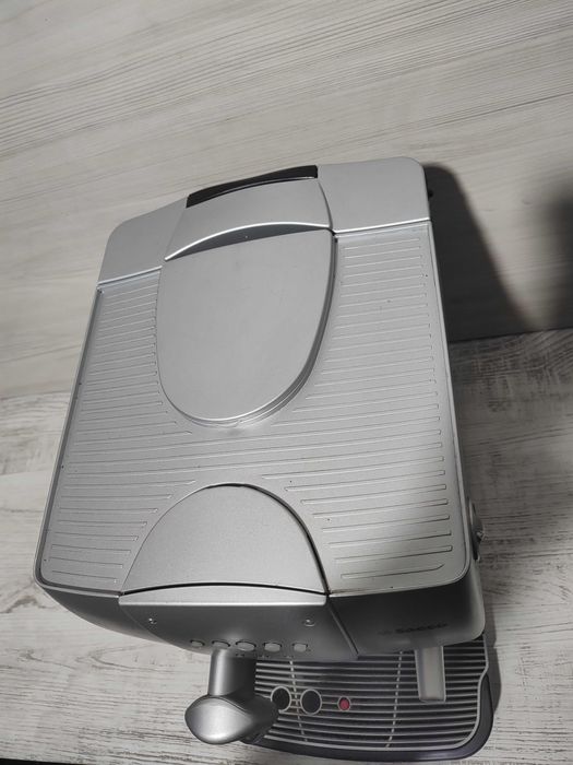 Кафеавтомат - робот Saeco Incanto Cappuccino