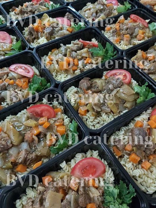 Доставка обедов. Комплексные обеды от 1350 тг.