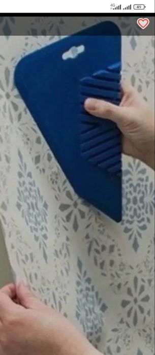 Побелка эмульсией,поклейка обоев качественно.