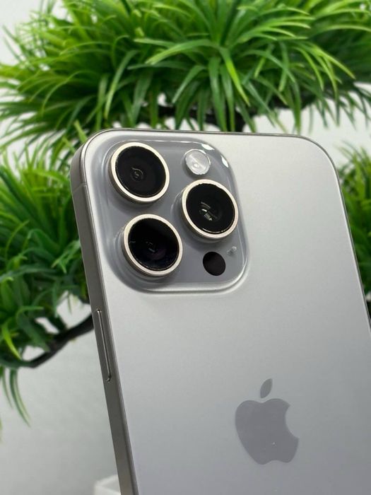 iPhone 15 pro max 256 gb,  akb 88% цп 812,