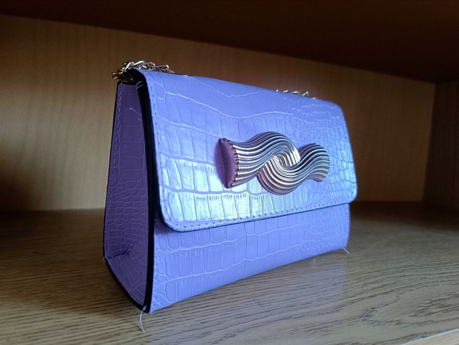 Лилава дамска чанта