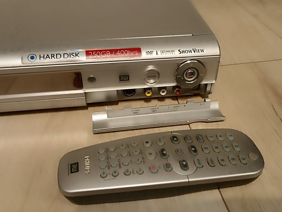 Dvd HDD recorder philips dvdr 5330H hdd 250 GB Drobeta-Turnu