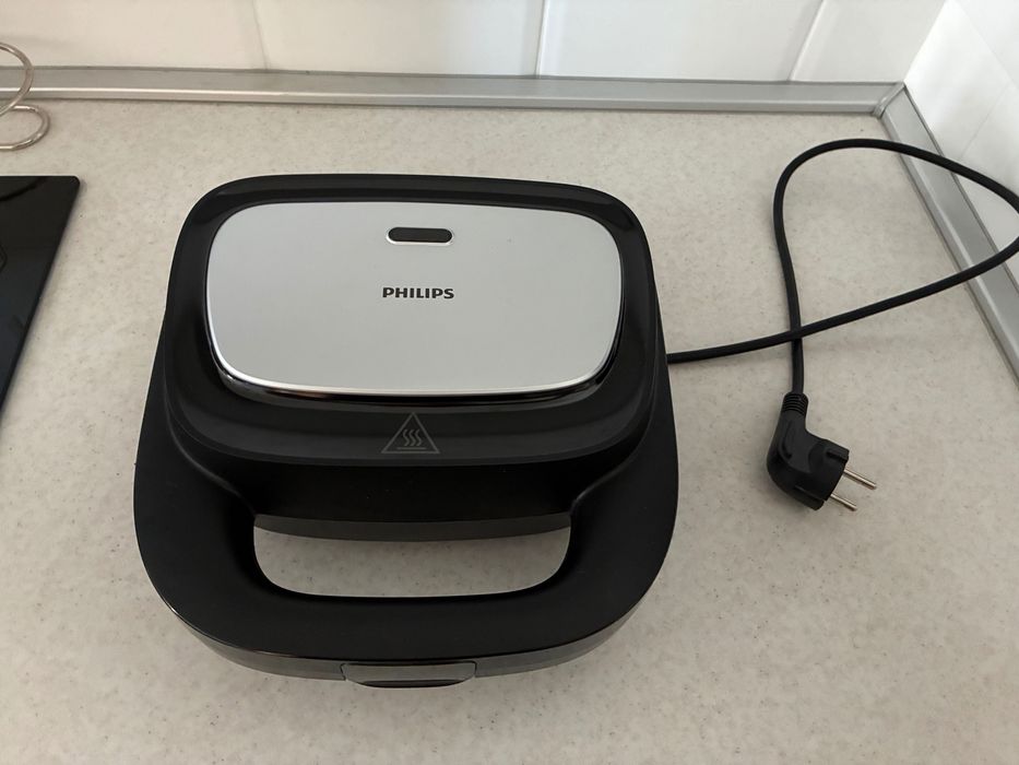 Преса за сандвичи PHILIPS HD2350/80 черен, 750 W