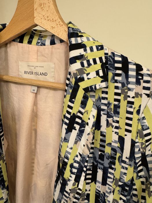 Тънък блейзер River island S