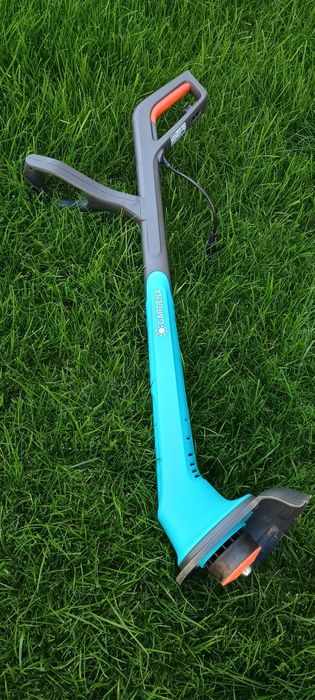 Електрически тример Gardena SmallCut 300/23