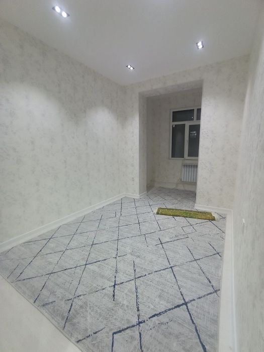 Яшнабад срочно продаю квартиру с Евро ремонтом  2/2/8  42м2