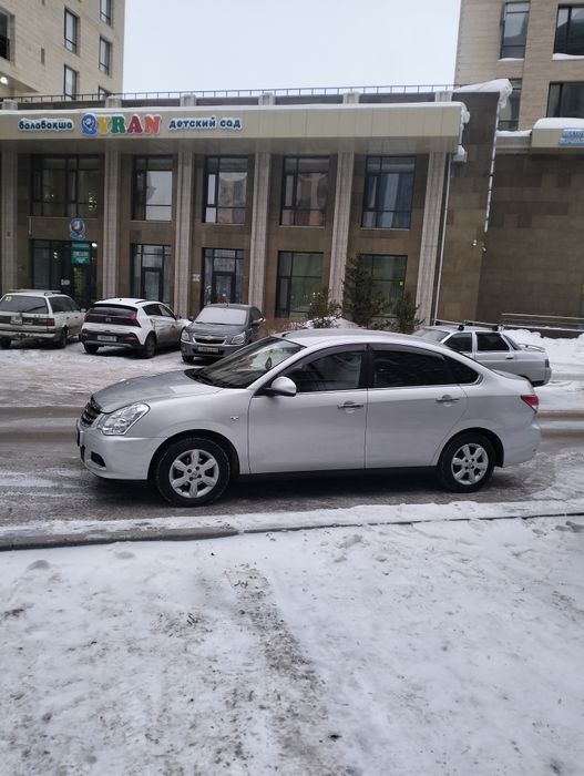 Продам машину nissan almera