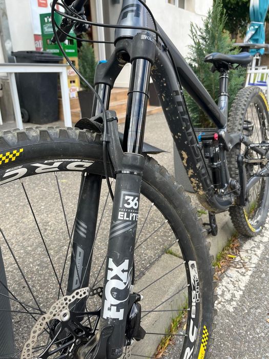 Vând bicicleta MTB/Downhill/Enduro TRANSITION SENTINEL