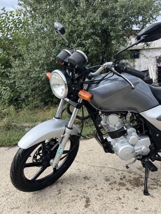 Motocicleta SYM 125 A1
