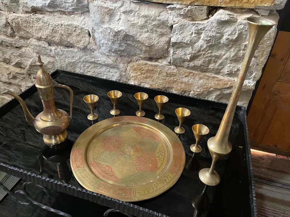 Сервиз антика пълен комплект - 6 чаши, кана, свещник и поднос