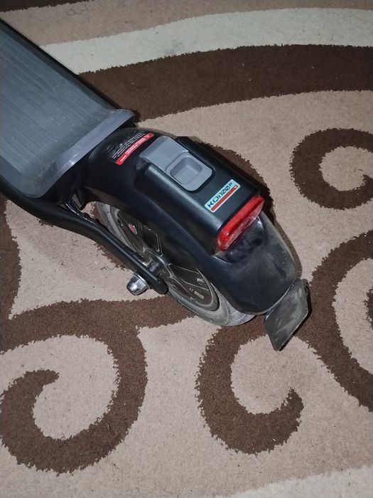 Trotinetă NIU KQi 100P