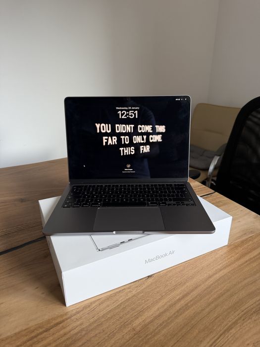 Macbook Air 13 M3 8GB