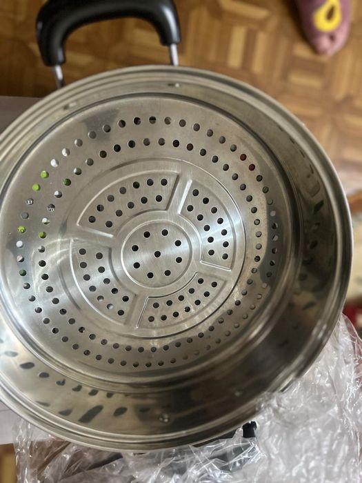 Продаю мантоварка