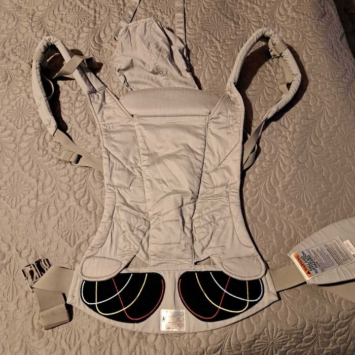 Ергономична раница Ergobaby Adapt – Pearl Gray, като нова!