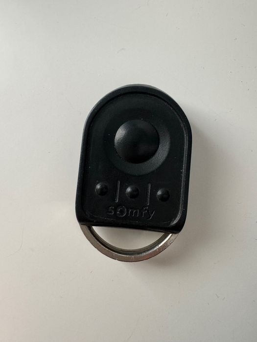 Telecomandă SOMFY cu 4 canale originală pentru receptorul SOMFY