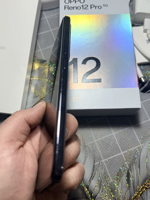 Продам телефон OPPO Reno12 Pro на 512G. 5G
