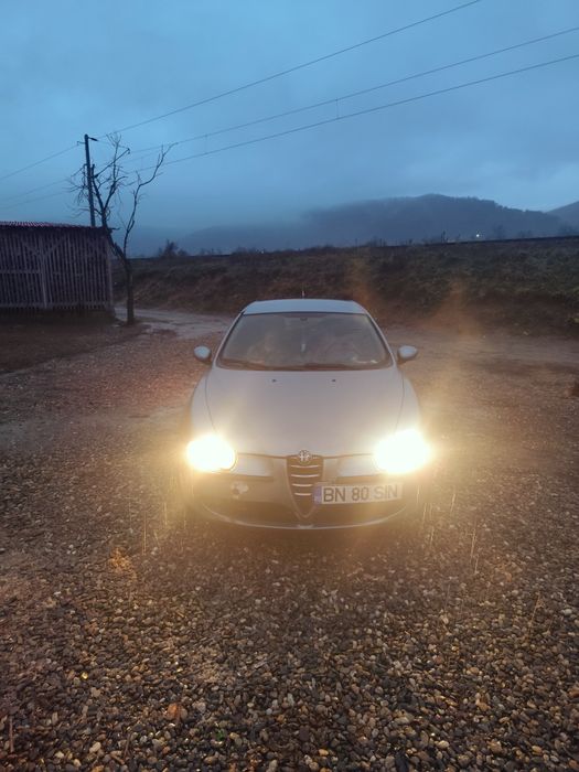 Vindem sau schimb cu cereale ALFA ROMEO  1,9