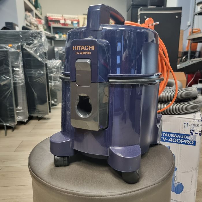 Amanet F28: Aspirator Hitachi CV 400 Pro