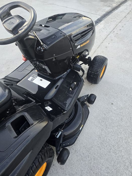 Tractor de gazon Husqvarna McCulloch 15.5 cp