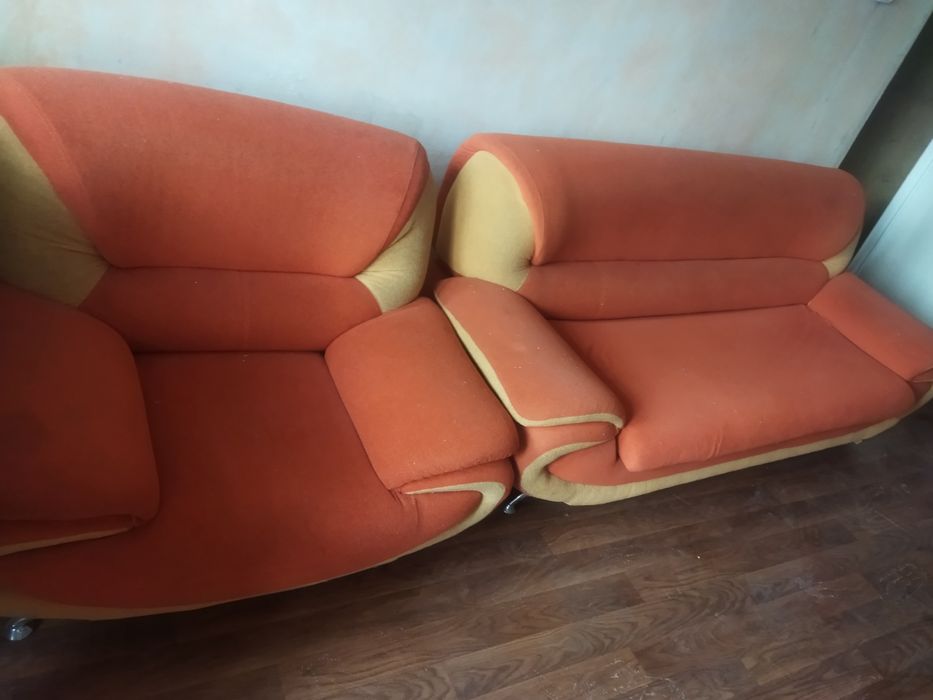 Отдам даром диван кресло