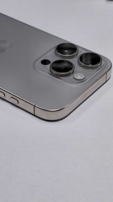 Apple iPhone 15 Pro 128GB Titanium grey