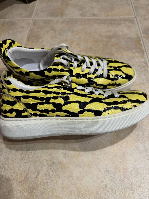 Дамски спортни обувки