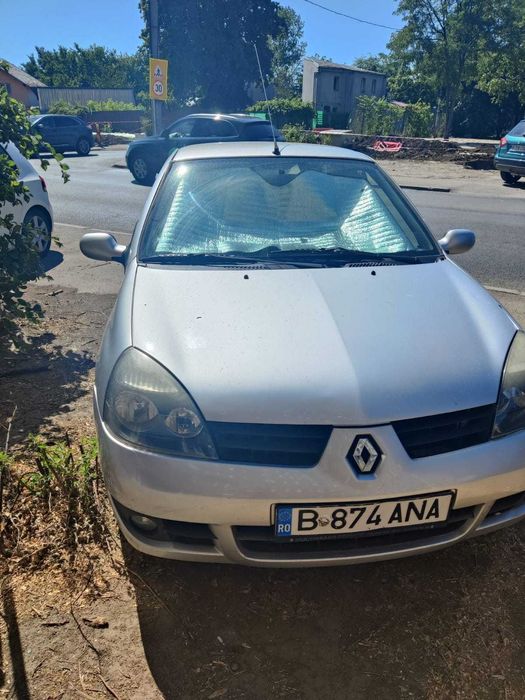 RENAULT 4