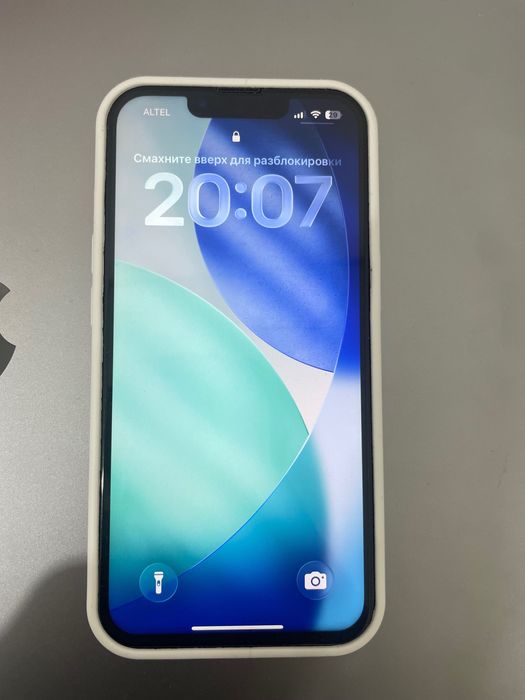 Продам айфон 13 .