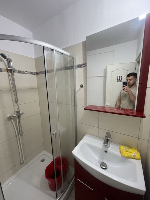 Cabina dus urgent