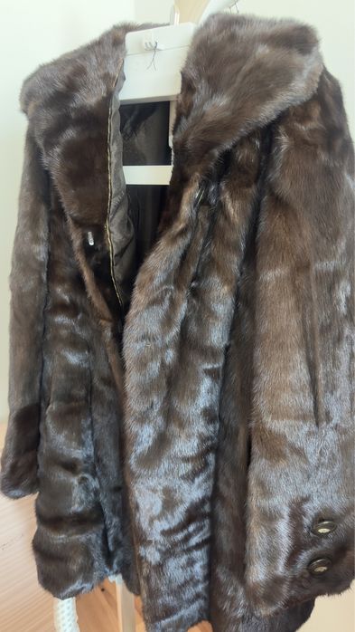Норковая шуба коричневая