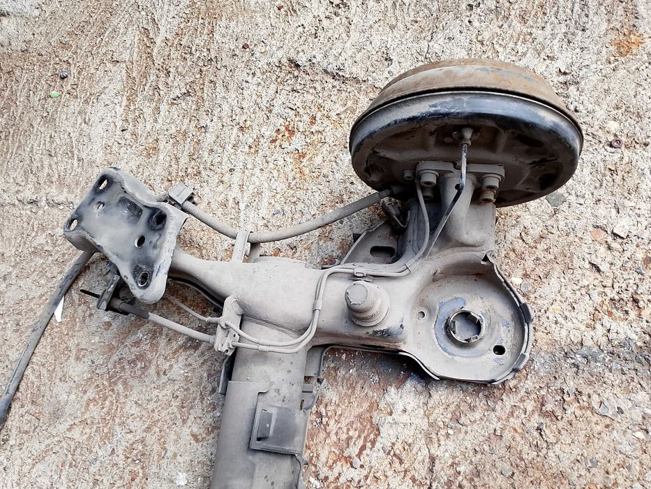 Peugeot 207 Пежо 207 преден заден мост магаре