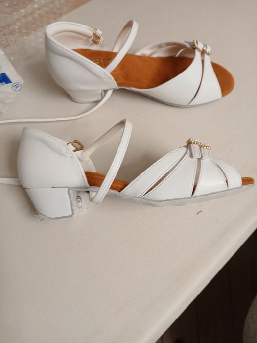 Туфли для бальных  танцев