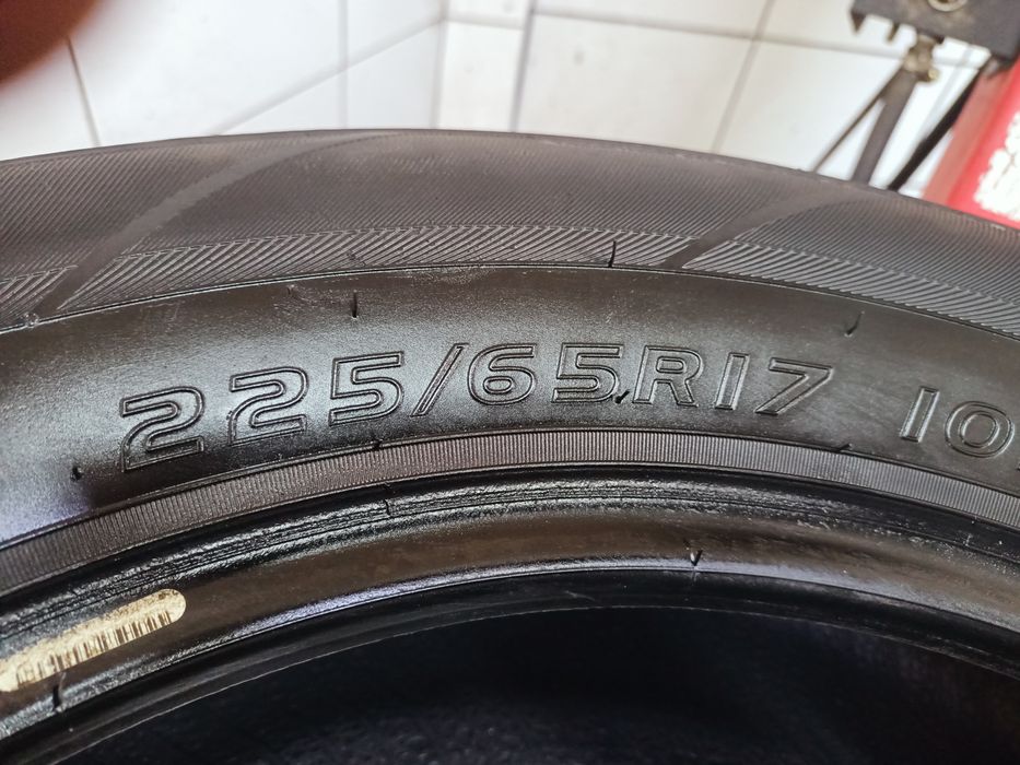 Продам два баллона на 17