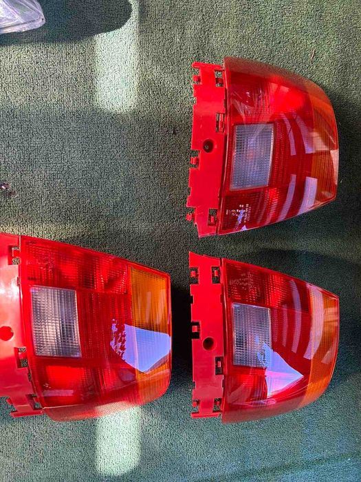 стоп стопове нови Audi A4 sedan 1995-1999г. #160SA - #162SA.