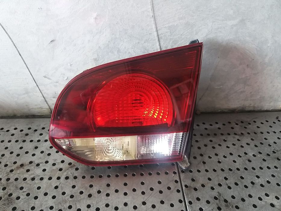 Stop tripla lampa dreapta haion vw golf 6 5k scurt 5k0945094aa