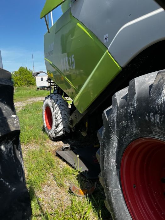 В продаже Claas Tucano 440