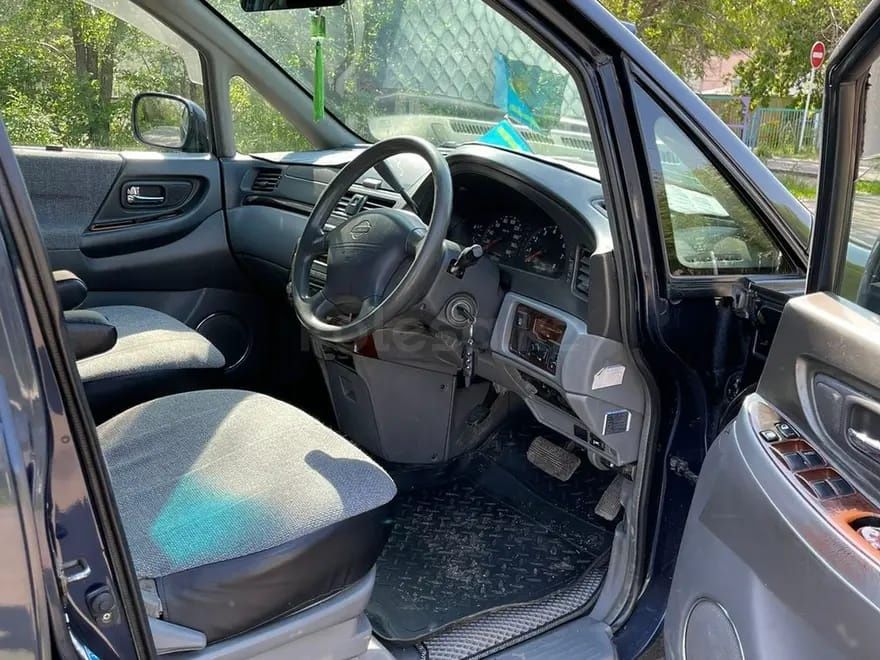 Продам или обмен ниссан