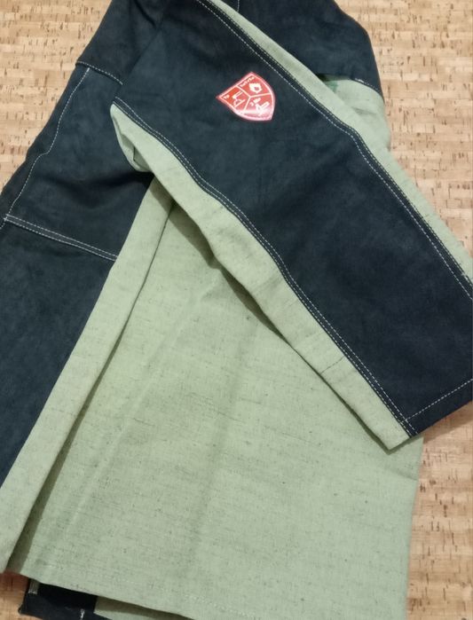 Продам костюм сварочный