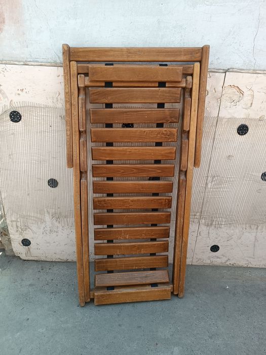 Продам деревянный шезлонг