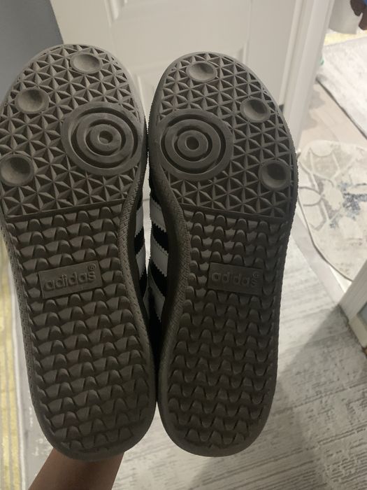 Кроссовки adidas samba почти новые