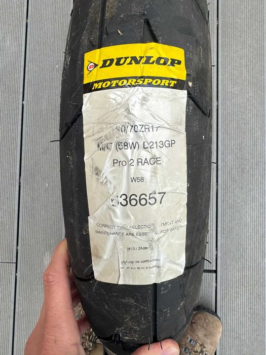 Anvelopă moto față Dunlop D213 GP Pro 2 Race 120/70 ZR17