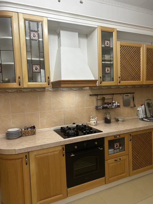 Кухонный гарнитур с техникой