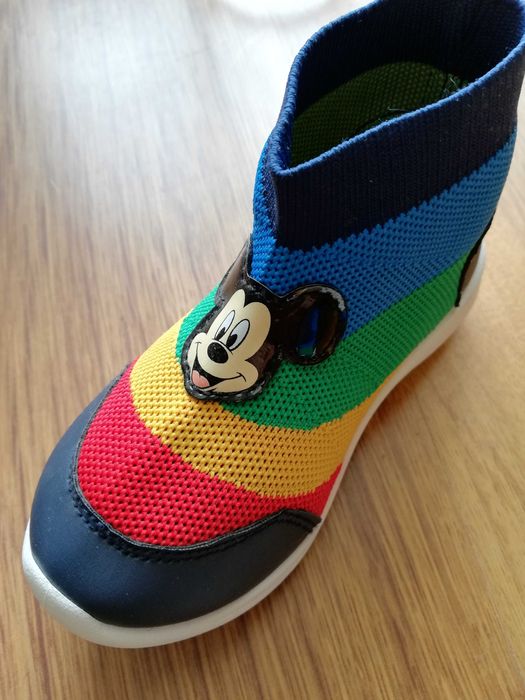 Pantofi sport mărimea 24 colorat cu Mikey