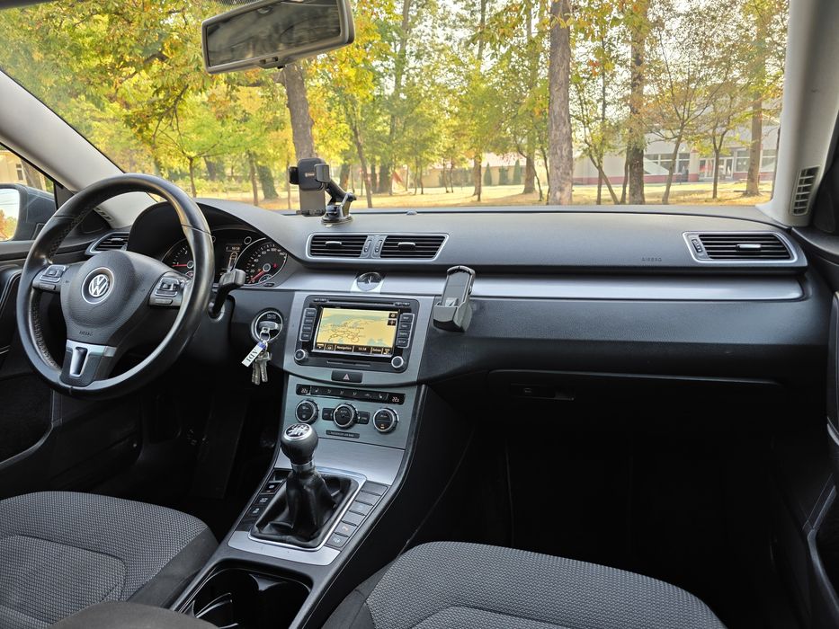VOLKSWAGEN Passat 2012 — imagine 5