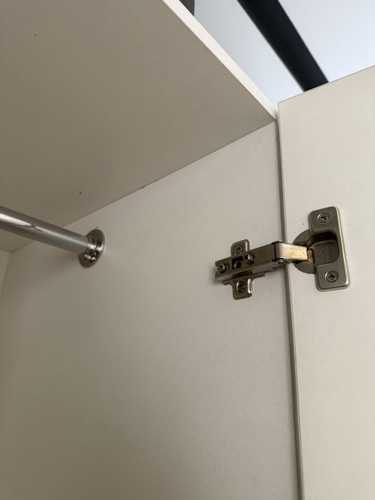 Шкаф современный